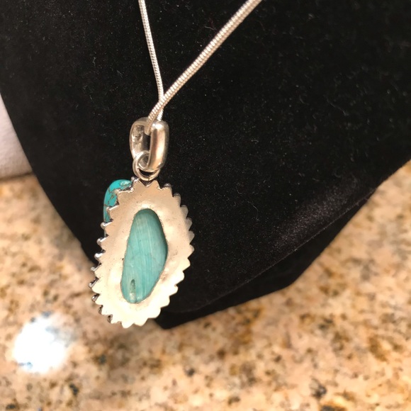 Turquoise pendent 🦋 - Picture 5 of 8